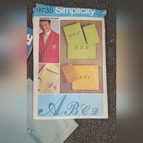 Simplicity Sewing Book For Beginners Illustrated 1937 Art Of Sewing Book 1930 - Picture 4 of 6